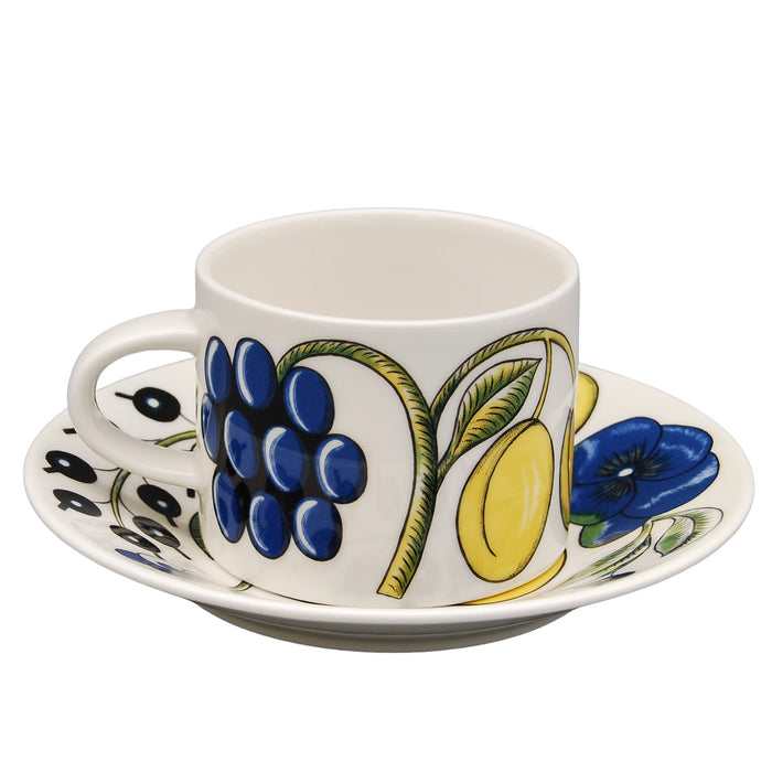 Arabia Paratiisi Tea Cup, made in finland